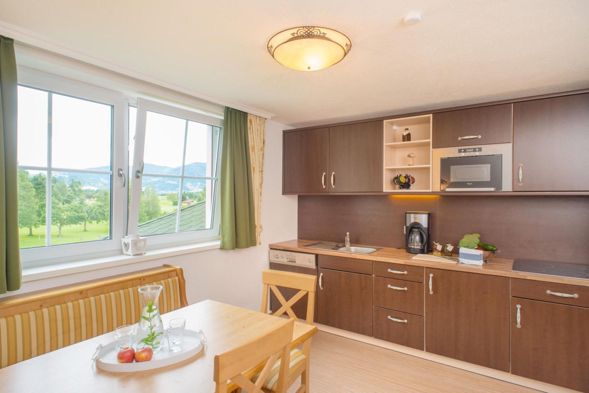 רדשטאדט Landhotel Hubengut Bed And Breakfast מראה חיצוני תמונה